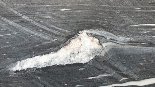 Quarzite Cignius / Black Silk