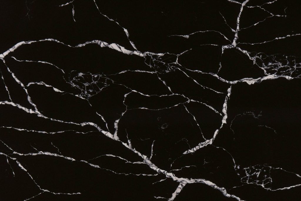 naturstein_antolini_aq_statuario_nero_quartz
