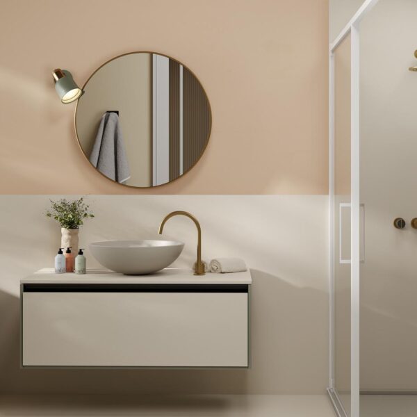 02 Creme bathroom v2