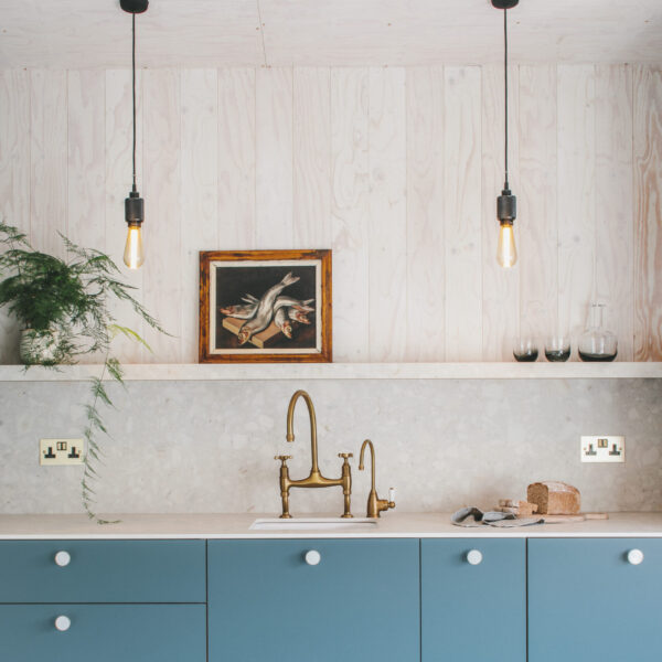 Retrostone countertop wall scaled
