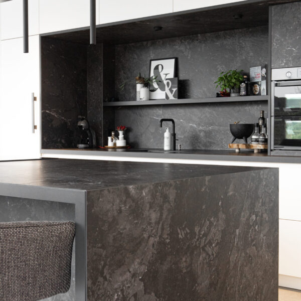 Layla kitchen scaled