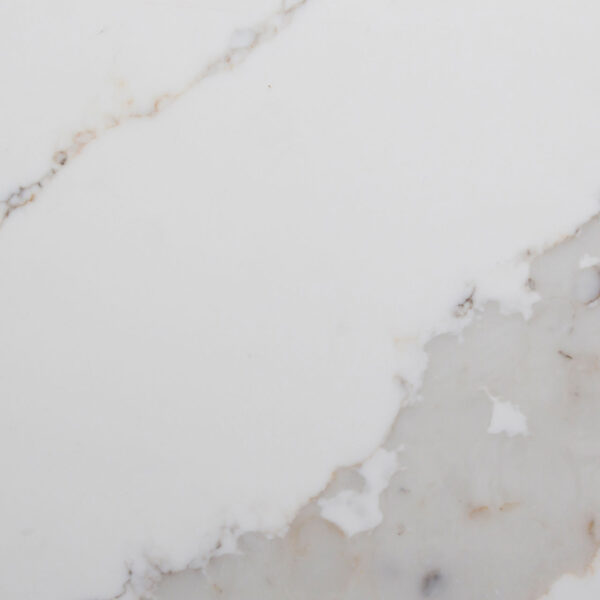 naturstein_antolini_aq_calacatta_traslux_quartz