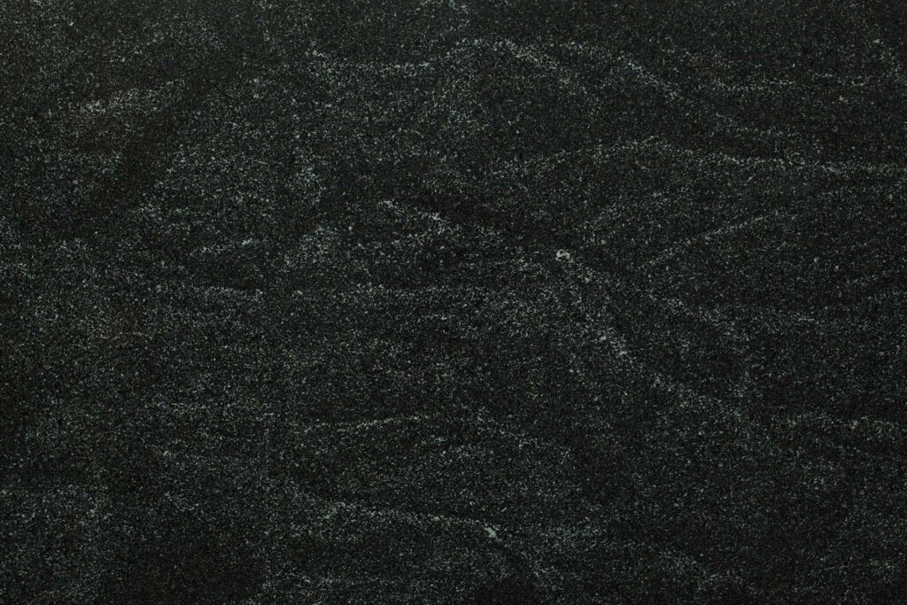Virginia Mist / Virginia Black