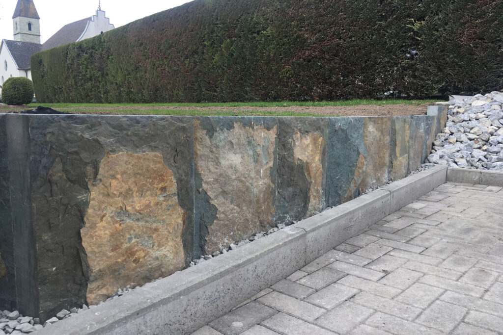 Bauhaus-Palisaden / -Stelen